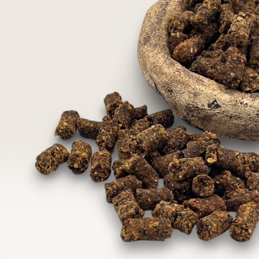 Pelety - 8 mm - Hmotnost: 1,0 kg, Velikost: 8 mm, Příchuť: Maso