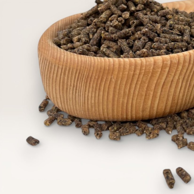 Pelety - 4 mm - Hmotnost: 3,0 kg, Velikost: 4 mm, Příchuť: Řepka