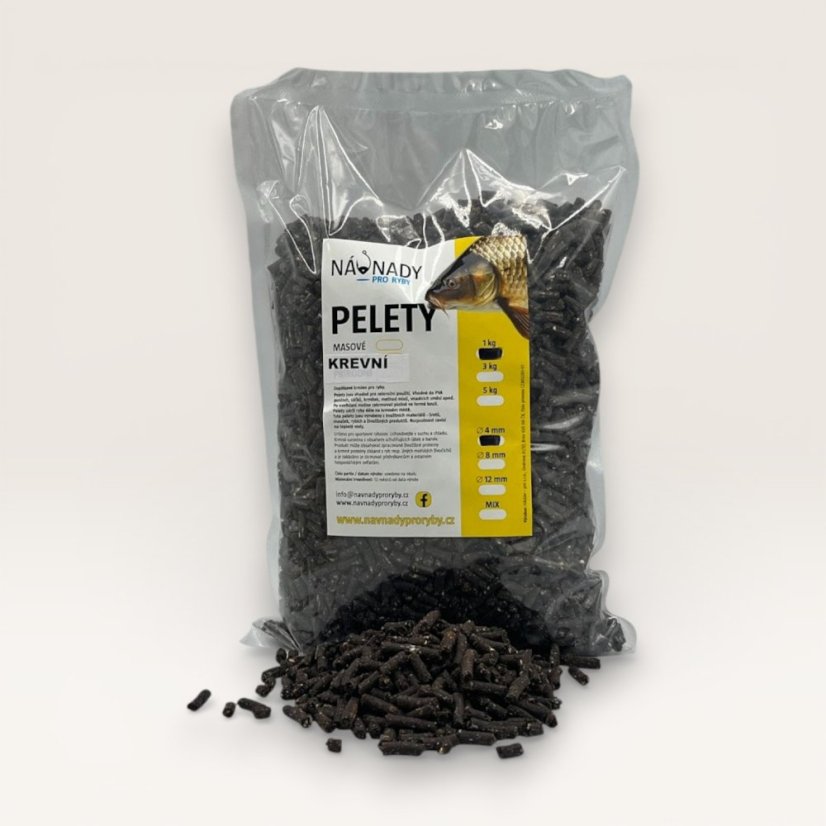 Pelety - 4 mm - Hmotnost: 3,0 kg, Velikost: 4 mm, Příchuť: Krev